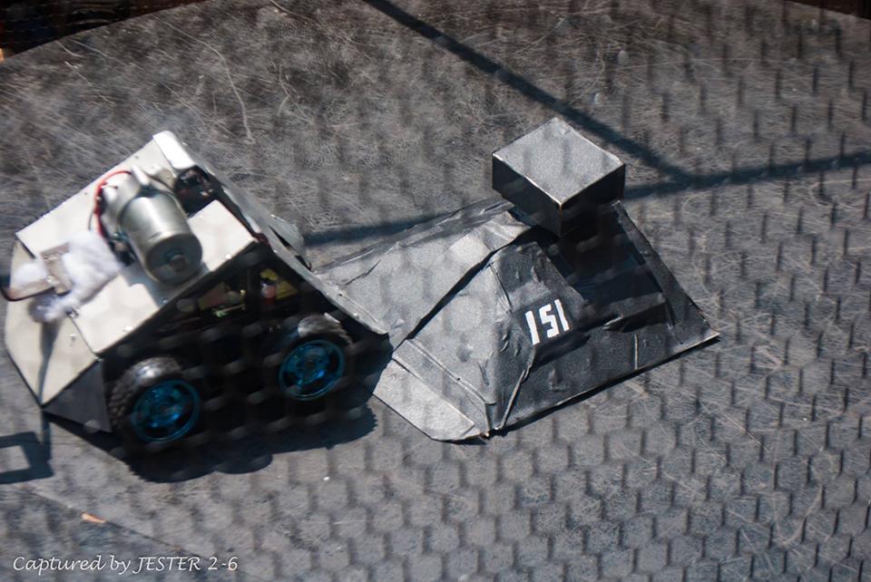 Dobbybot: A Battlebot under $32